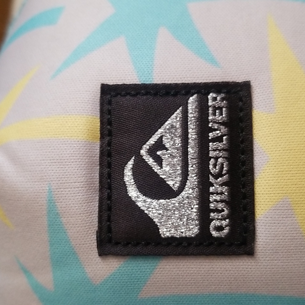 Quicksilver Trucker Hat - Picture 6 of 8